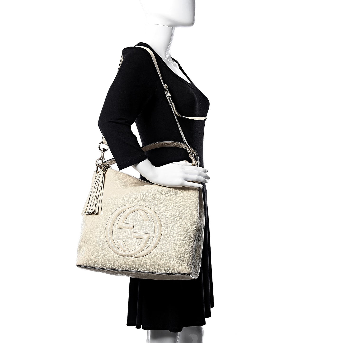 Pebbled Calfskin Large Soho Hobo Off White