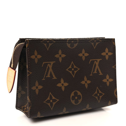 Louis Vuitton Monogram Toiletry Pouch 15 3 of 7