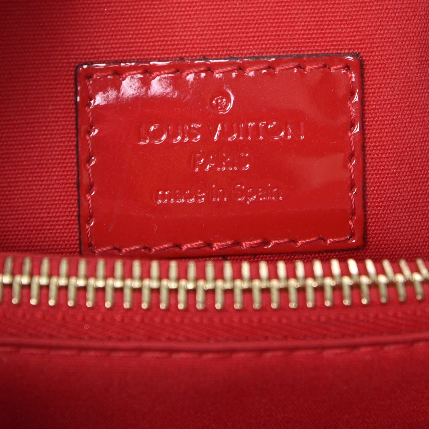 Louis Vuitton Vernis Montaigne BB Cherry 7 of 8