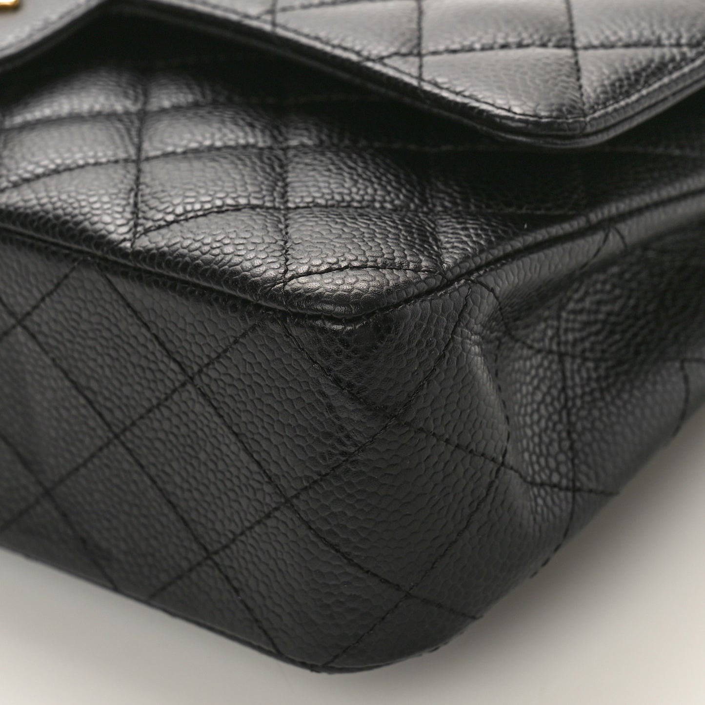 Caviar Quilted Medium Double Flap Black