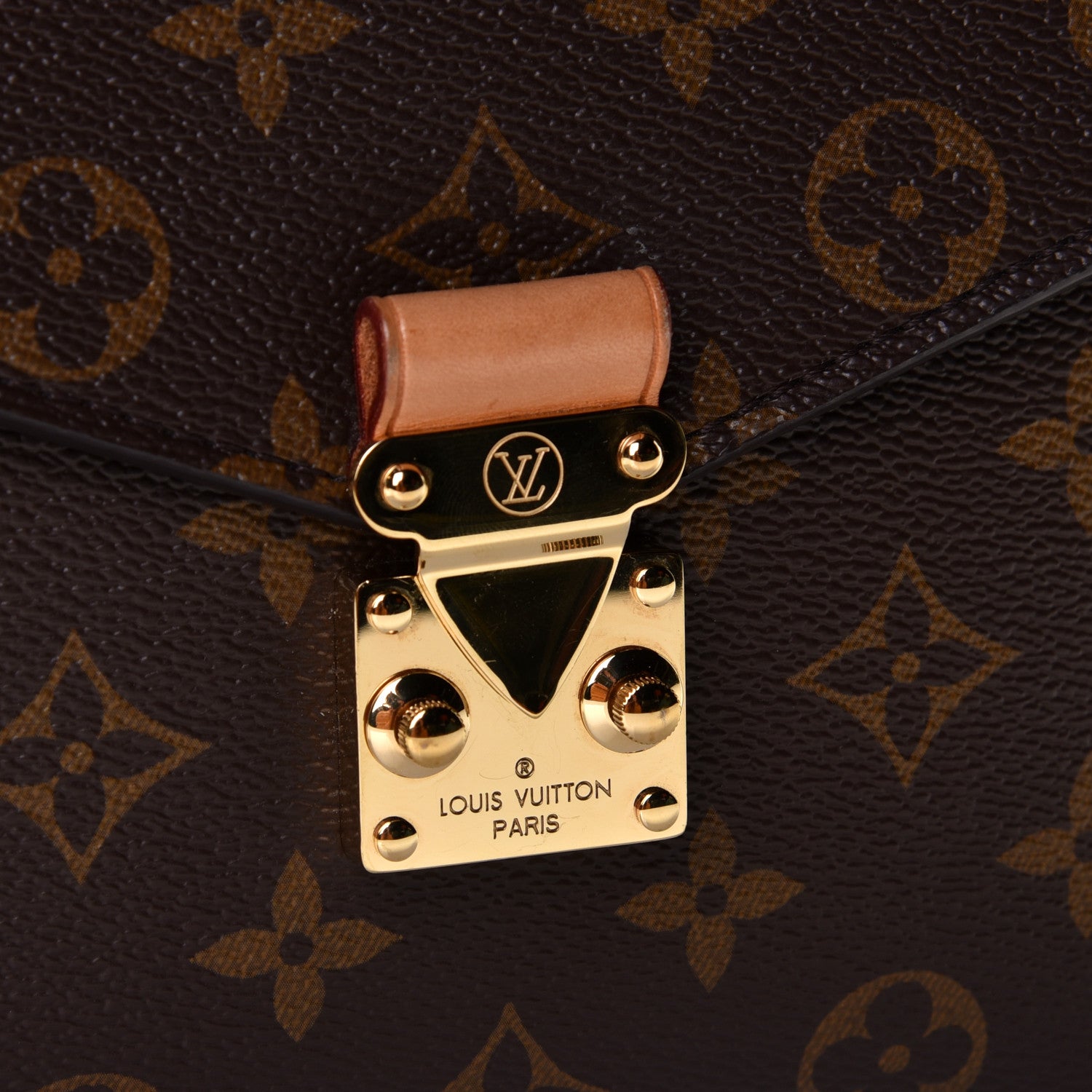 Louis Vuitton Monogram Pochette Metis 8 of 10