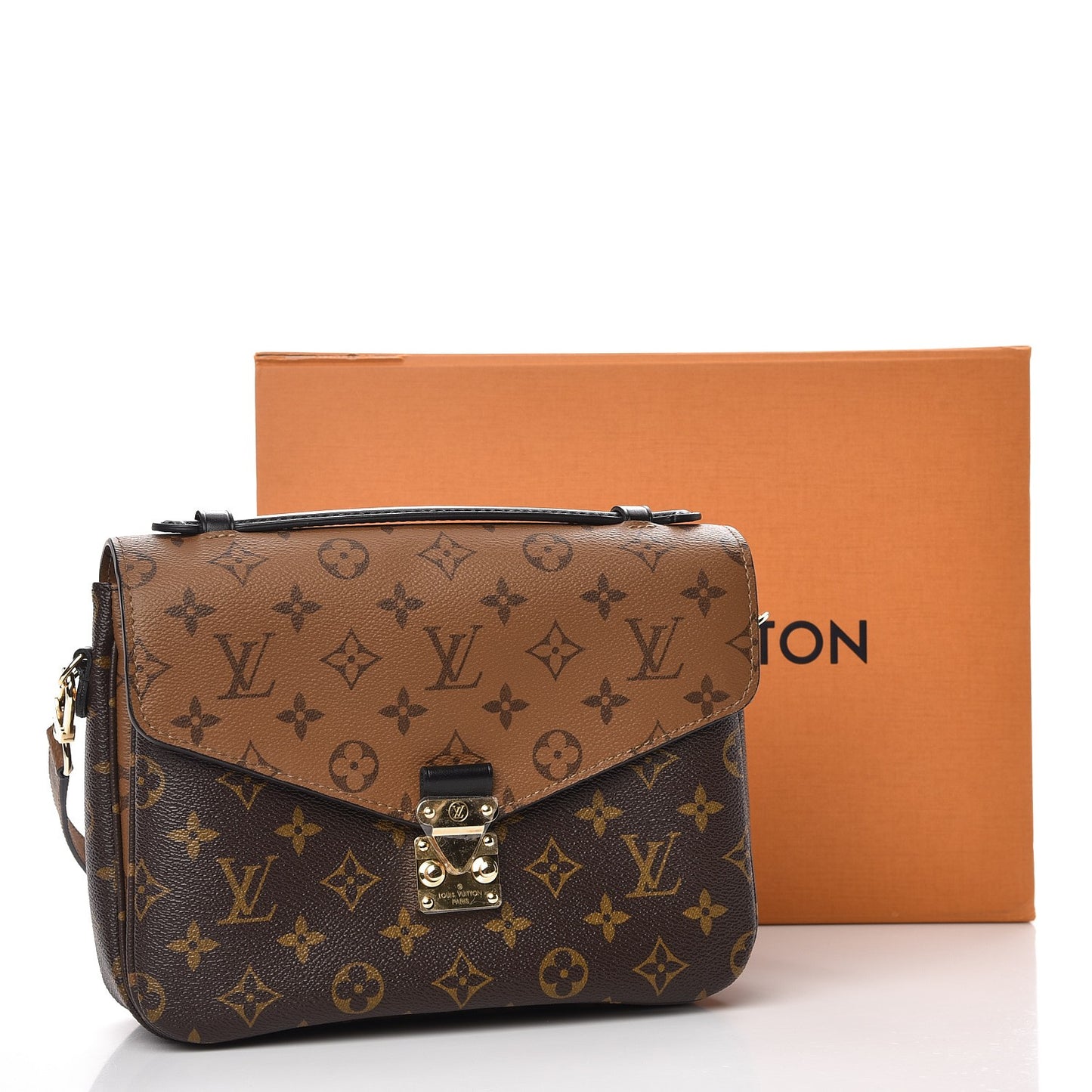 Reverse Monogram Pochette Metis