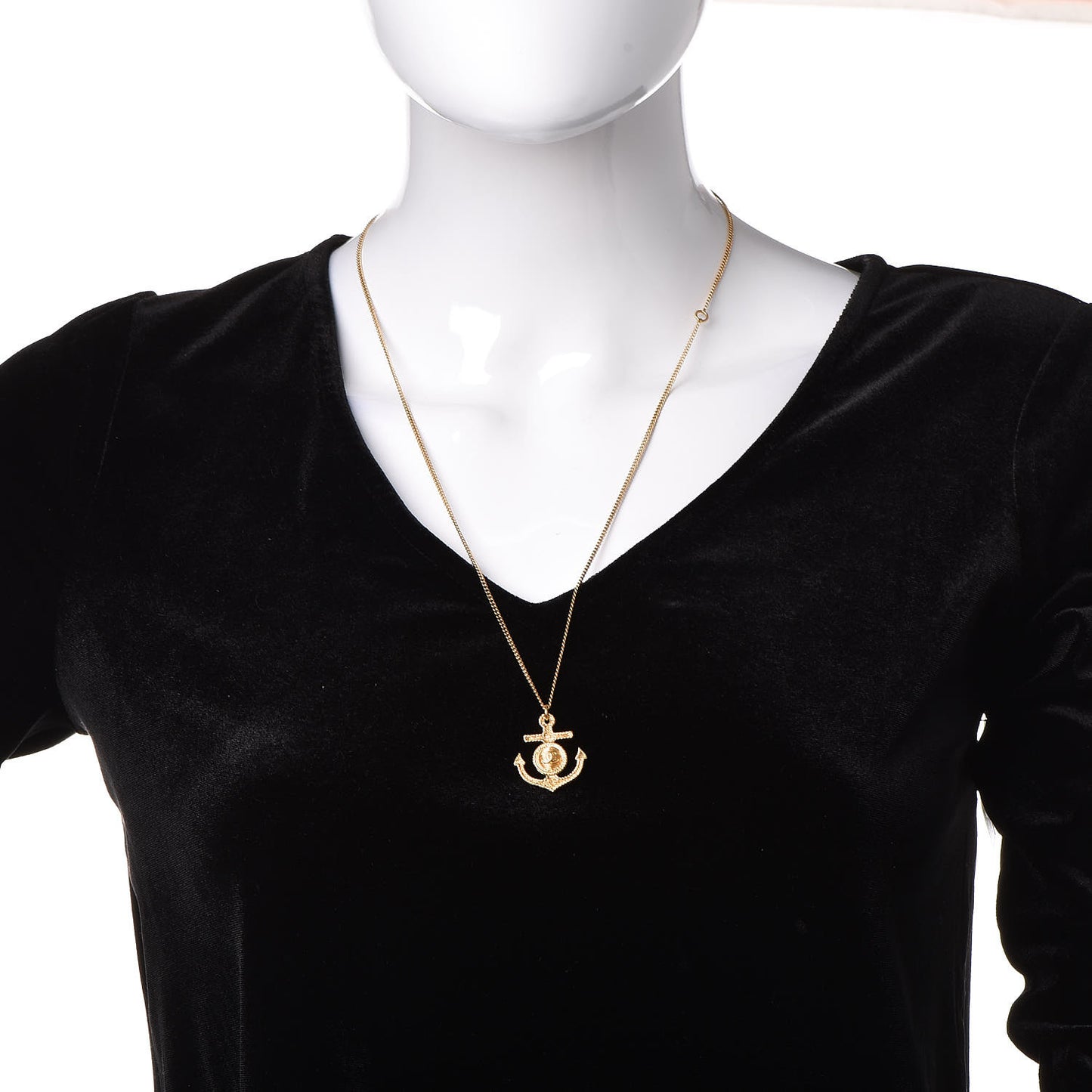 Anchor CC Pendant Necklace Gold