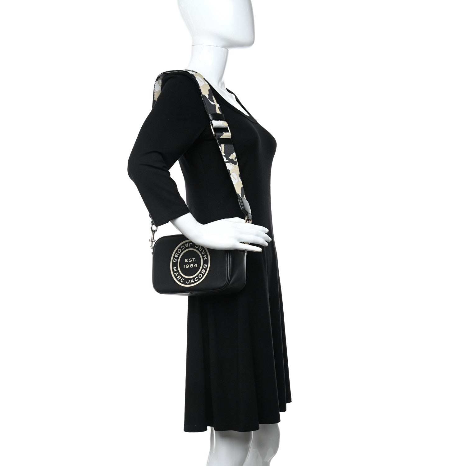 Marc Jacobs Calfskin Signet Flash Camera Bag Black 2 of 9