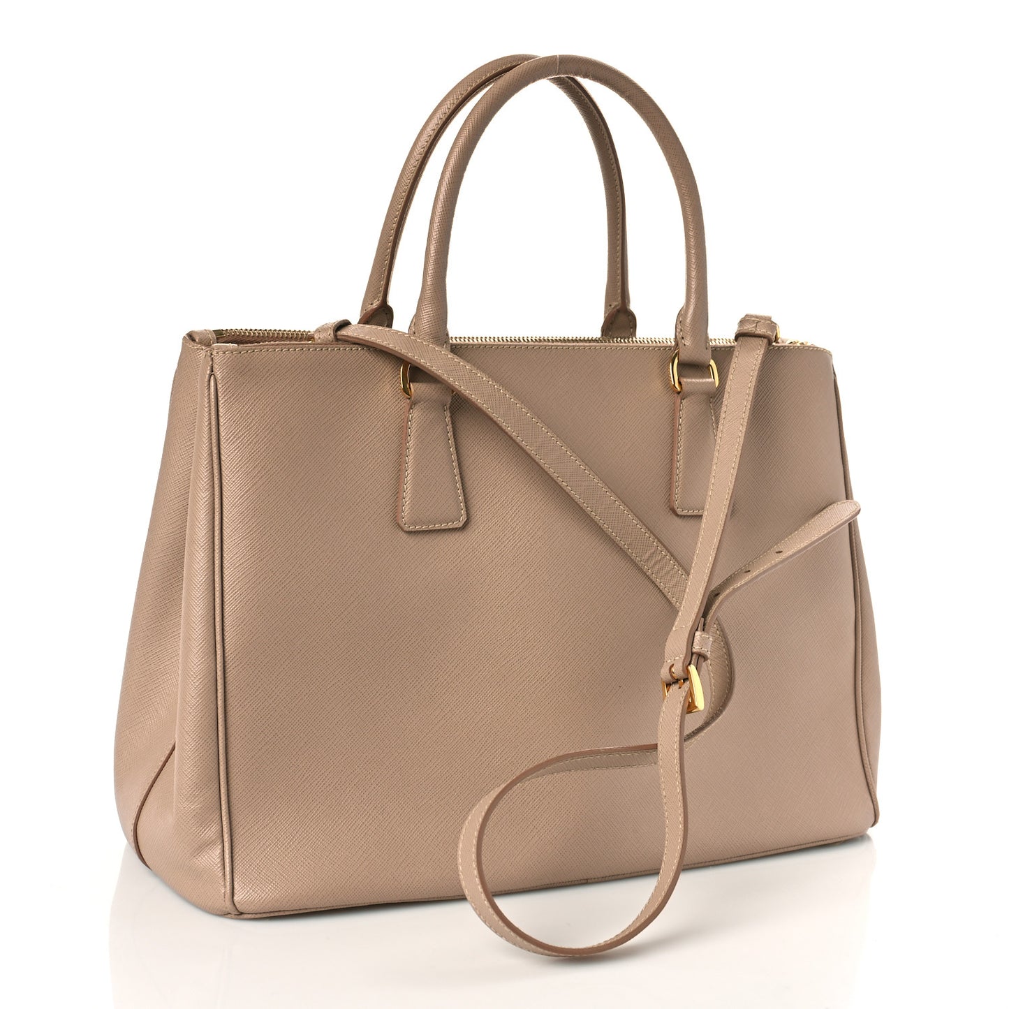 Saffiano Medium Galleria Double Zip Tote Cammeo