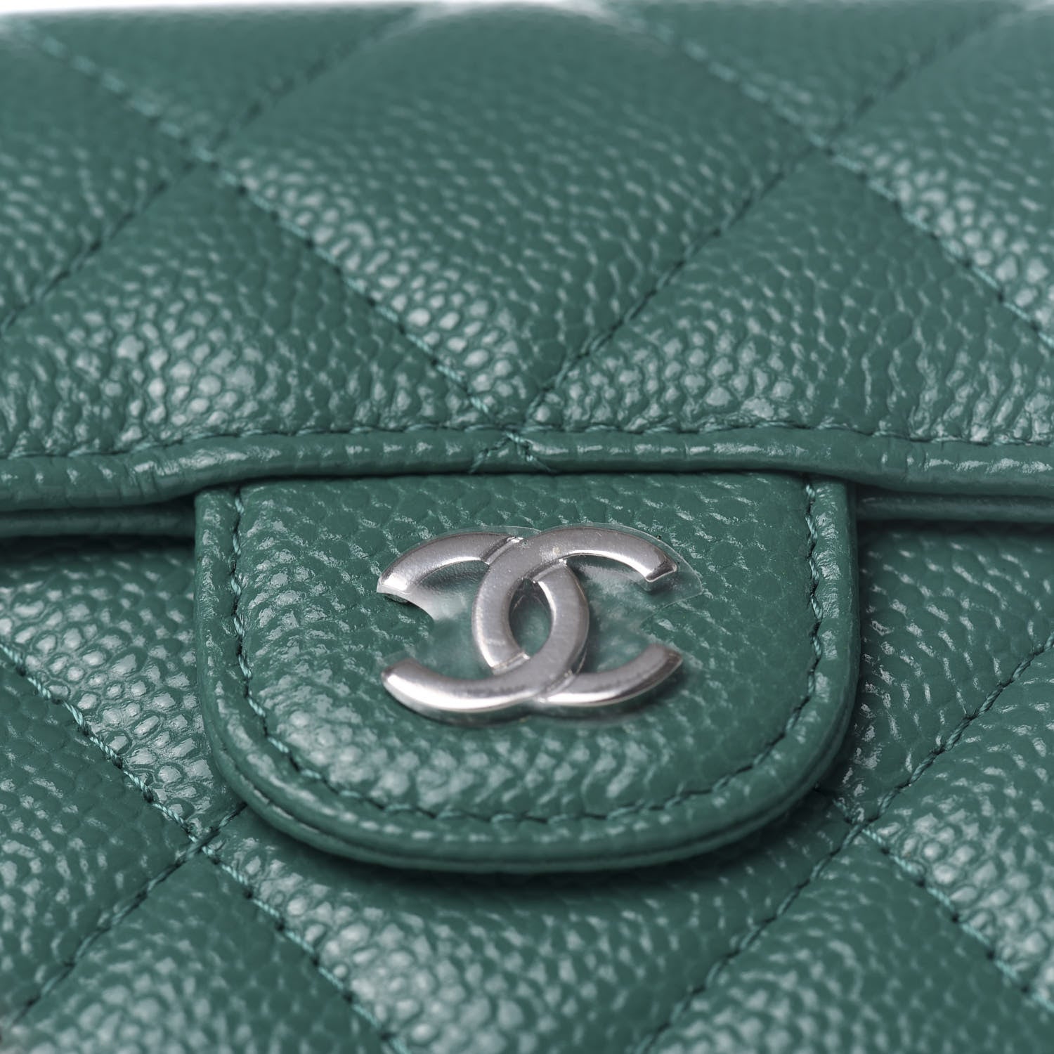 Chanel Caviar Quilted Card Holder On Chain Green 10 of 10
