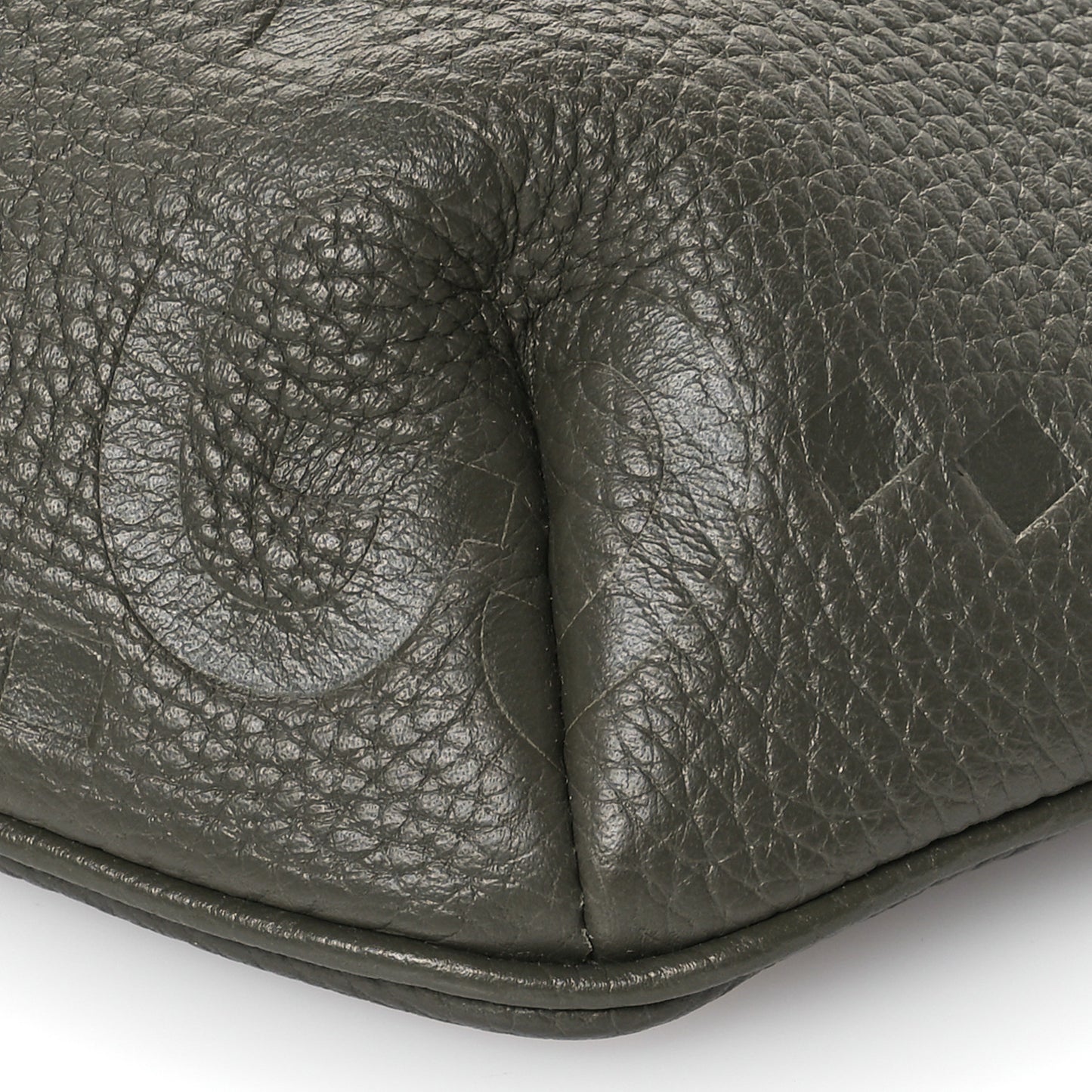 Piuma Calfskin Jumbo GG Embossed Small Belt Bag Dark Green