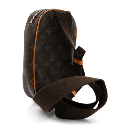 Louis Vuitton Monogram Pochette Gange 3 of 13