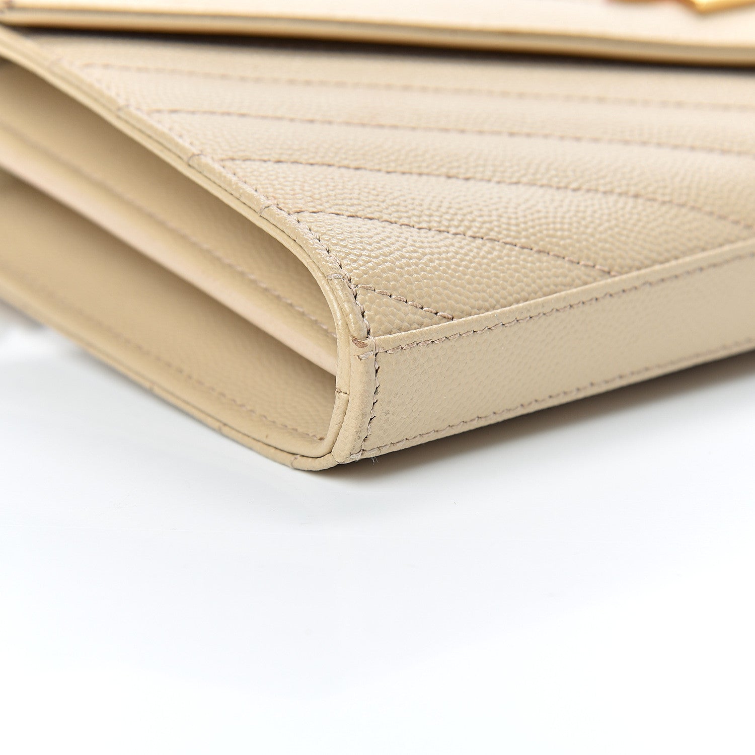Saint Laurent Grain De Poudre Matelasse Chevron Monogram Chain Wallet Nude Powder 9 of 15