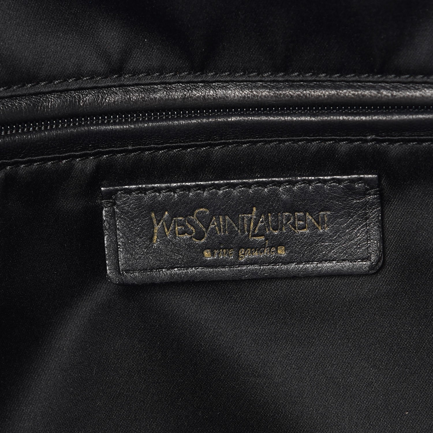 Saint Laurent Patent Oversized Muse Black 6 of 8
