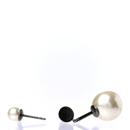 Christian Dior Crystal Pearl My ABCDior Q Tribale Earring Black Silver 3 of 4