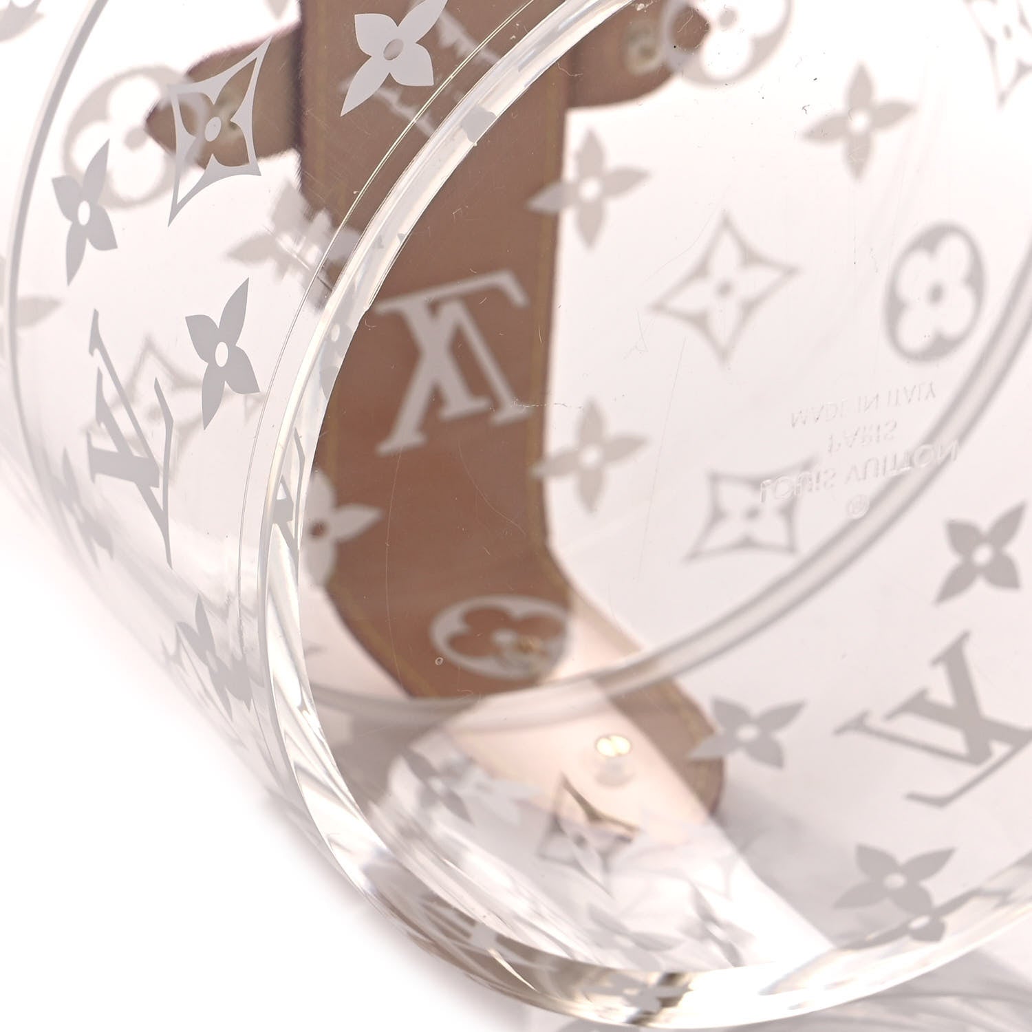 Louis Vuitton Transparent Plexiglass Box Scott 7 of 10