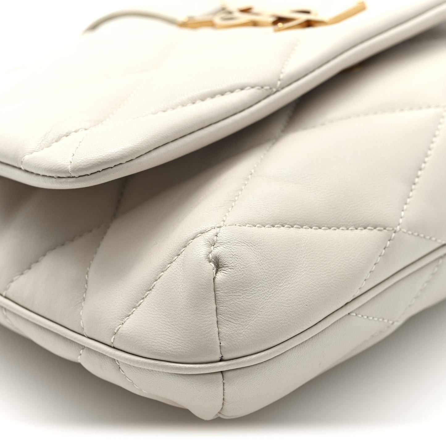 Lambskin Quilted Le 57 Diamond Shoulder Bag Crema Soft