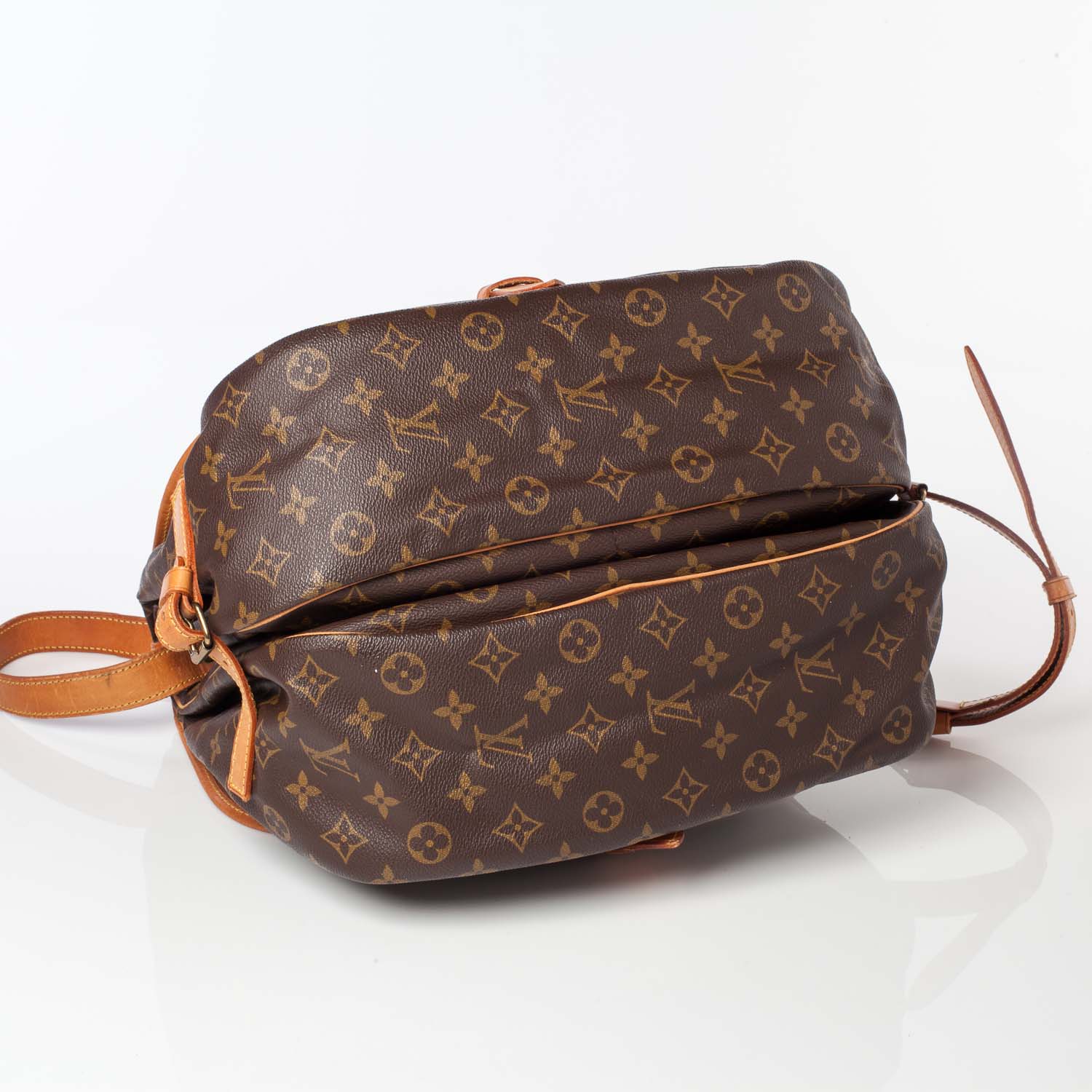Louis Vuitton Monogram Saumur 35 5 of 11