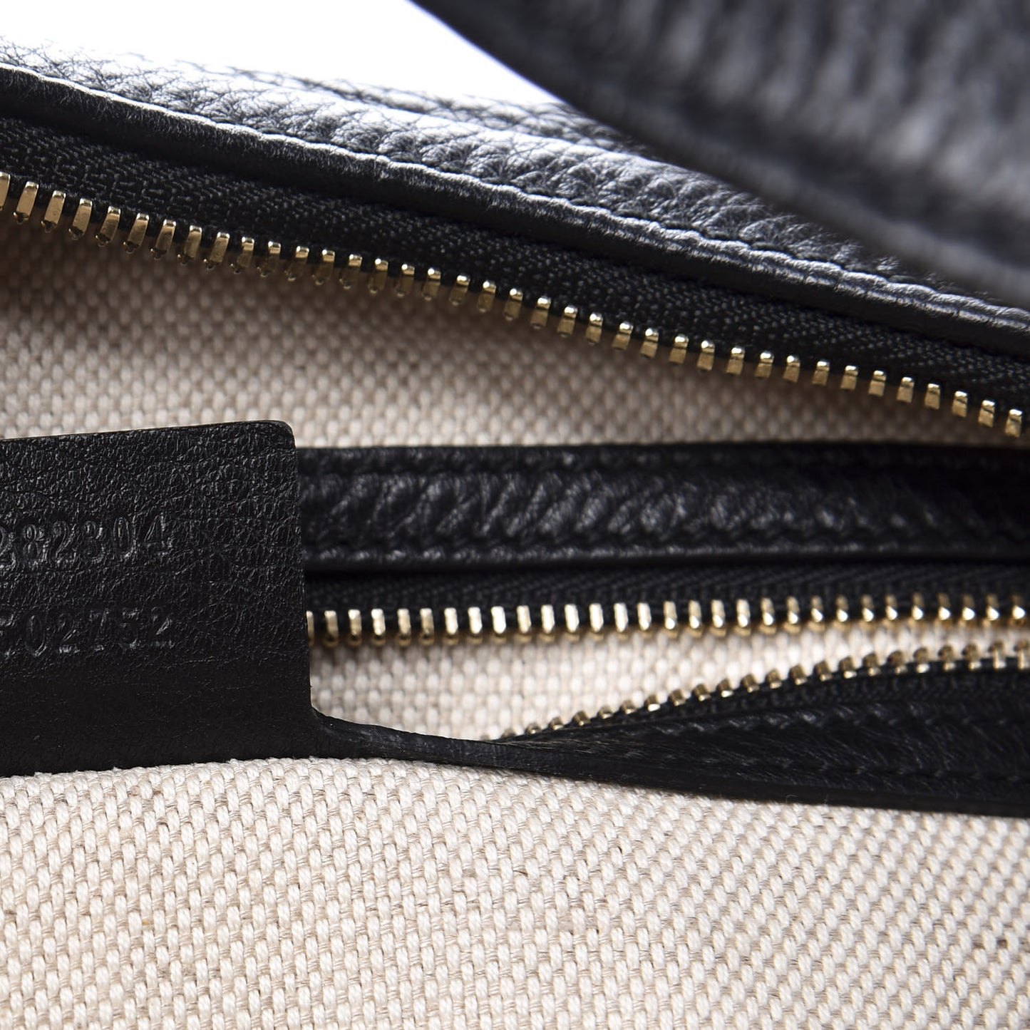 Pebbled Calfskin Large Soho Hobo Black