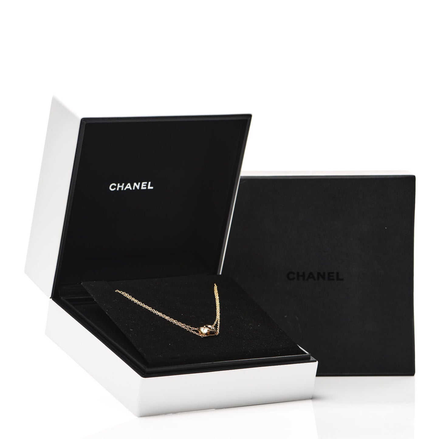 18K Yellow Gold Coco Crush Pendant Necklace