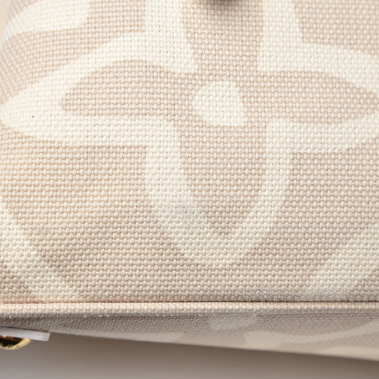 Louis Vuitton Tahitienne Cabas PM Sandy 14 of 22