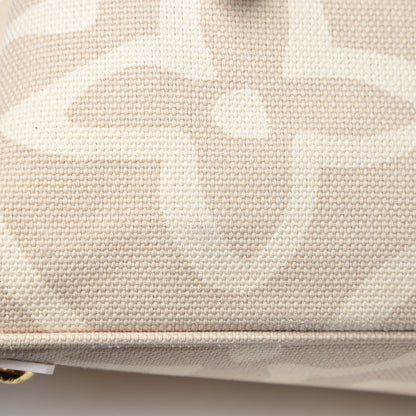 Louis Vuitton Tahitienne Cabas PM Sandy 14 of 22
