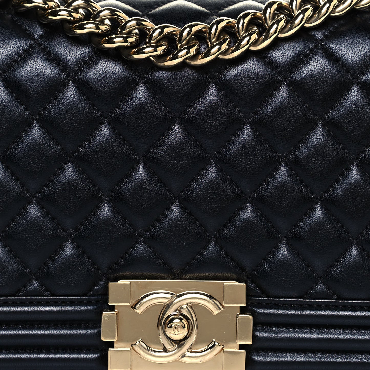 Lambskin Quilted Medium Boy Flap Black