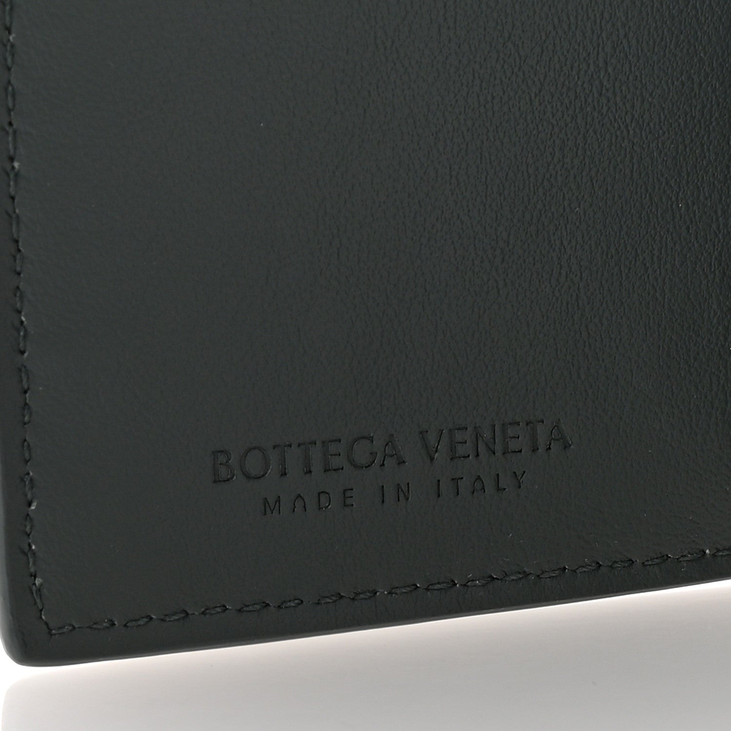 Bottega Veneta Nappa Maxi Intrecciato Bi-Fold Card Holder Thunder 6 of 6