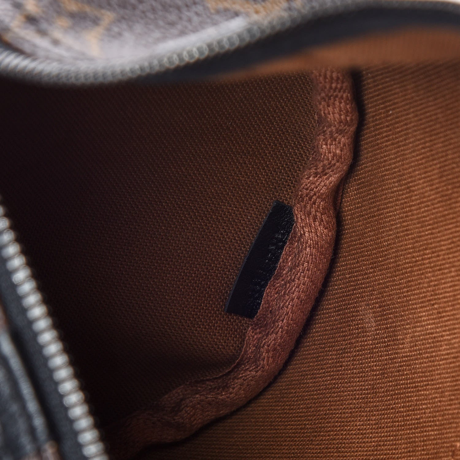 Louis Vuitton Monogram Solar Ray Papillon Messenger 7 of 7