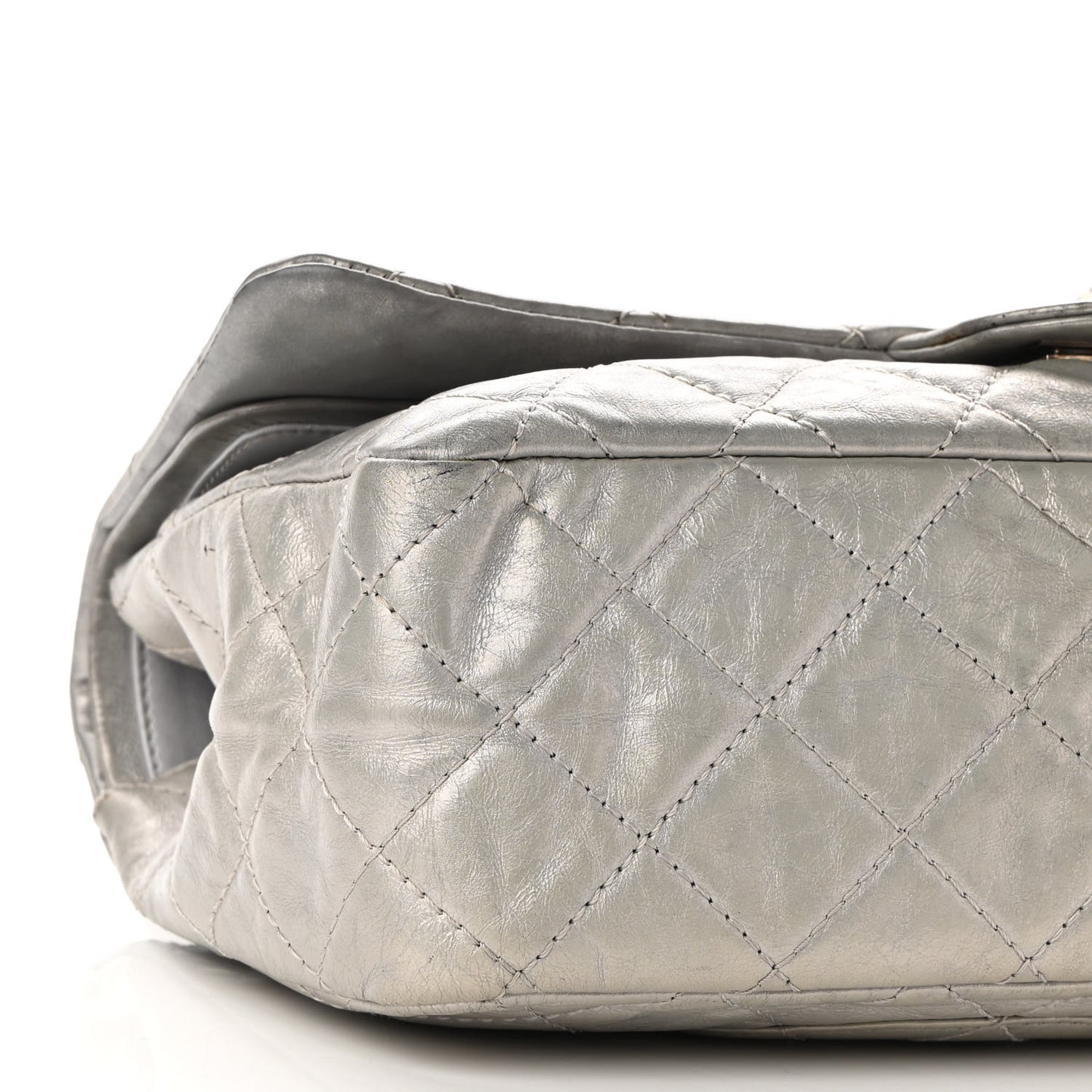 Metallic Aged Calfskin Quilted 2.55 Reissue 227 Flap Silver