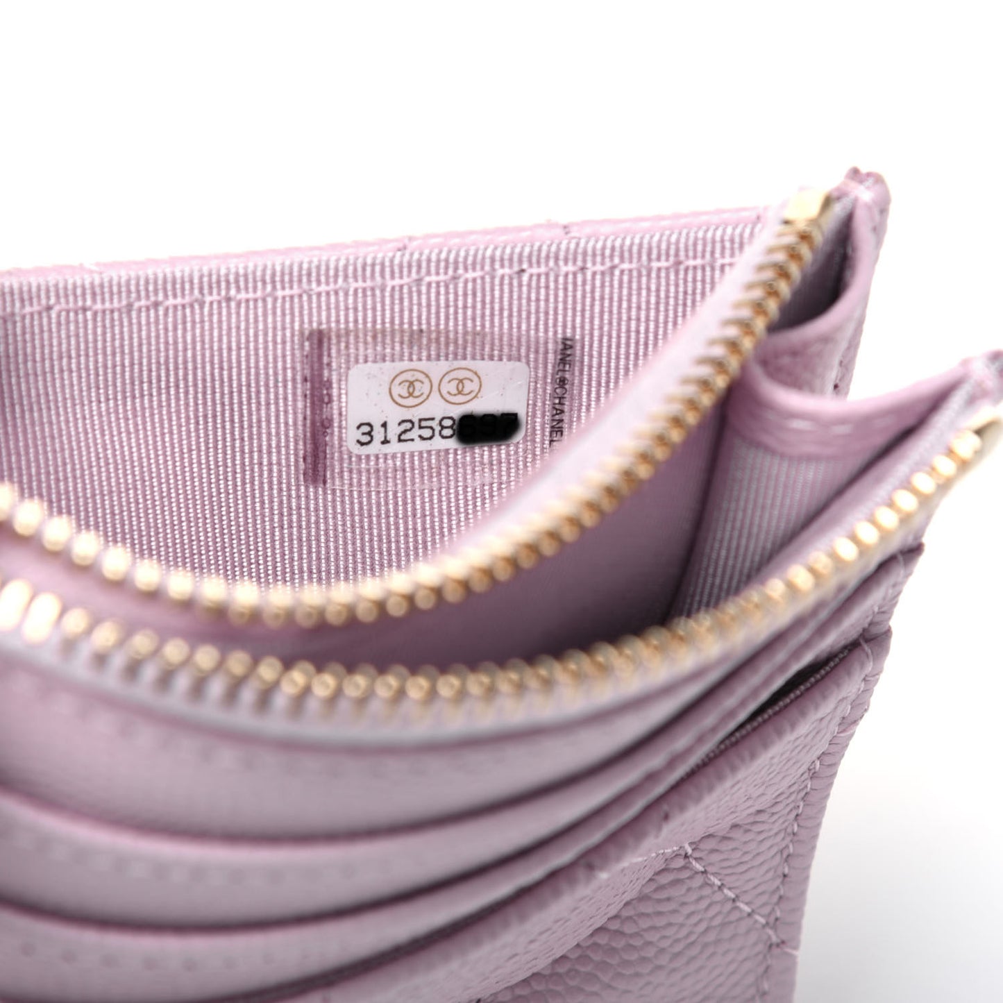 Caviar Quilted CC Zip Card Holder Light Pink