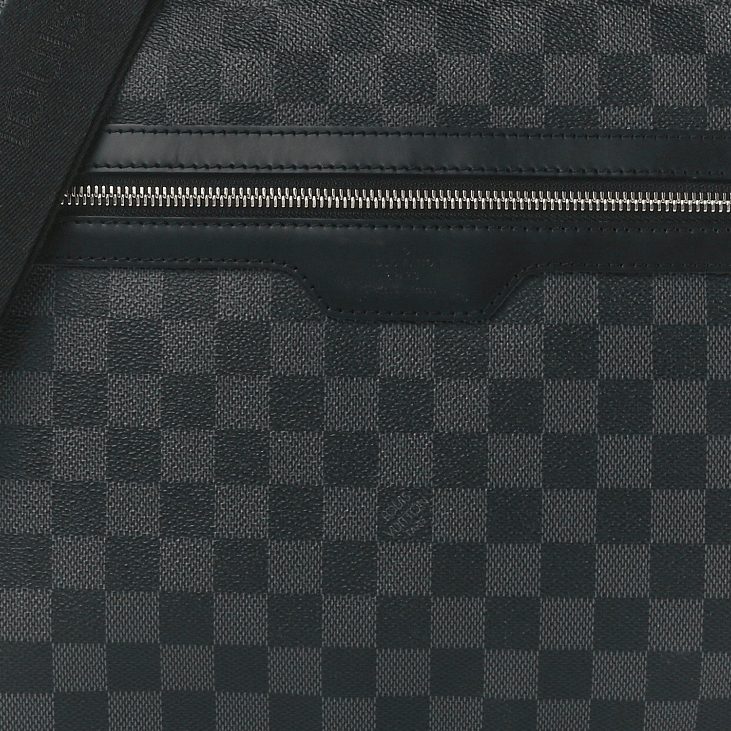 Louis Vuitton Damier Graphite Mick MM 8 of 10