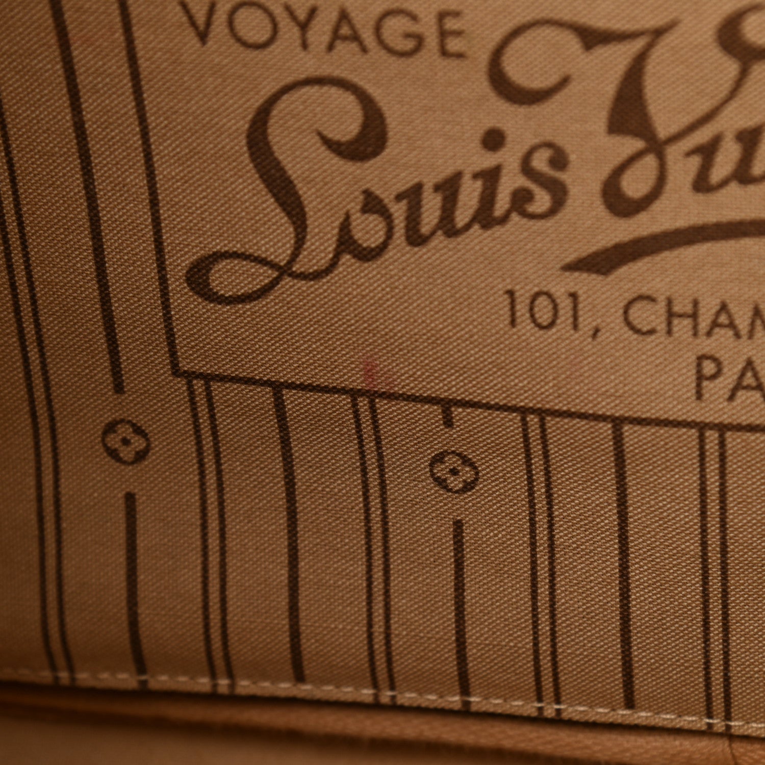 Louis Vuitton Monogram Neverfull MM 13 of 15