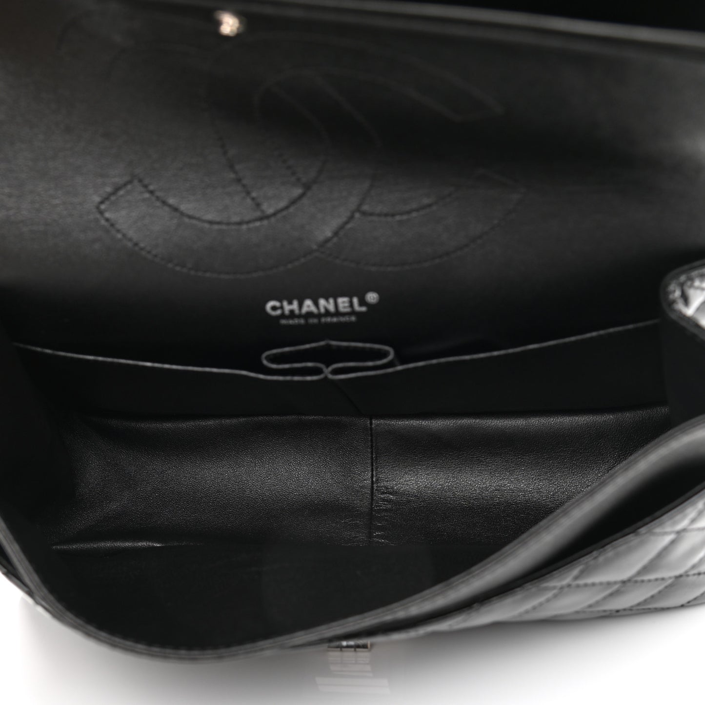 Distressed Patent Quilted 2.55 Reissue 227 Flap Black