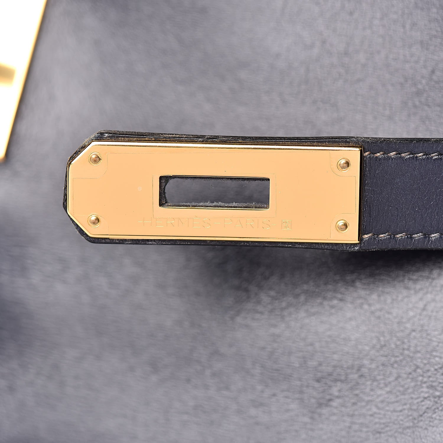Hermes Box Kelly Retourne 32 Bleu Marine 9 of 33