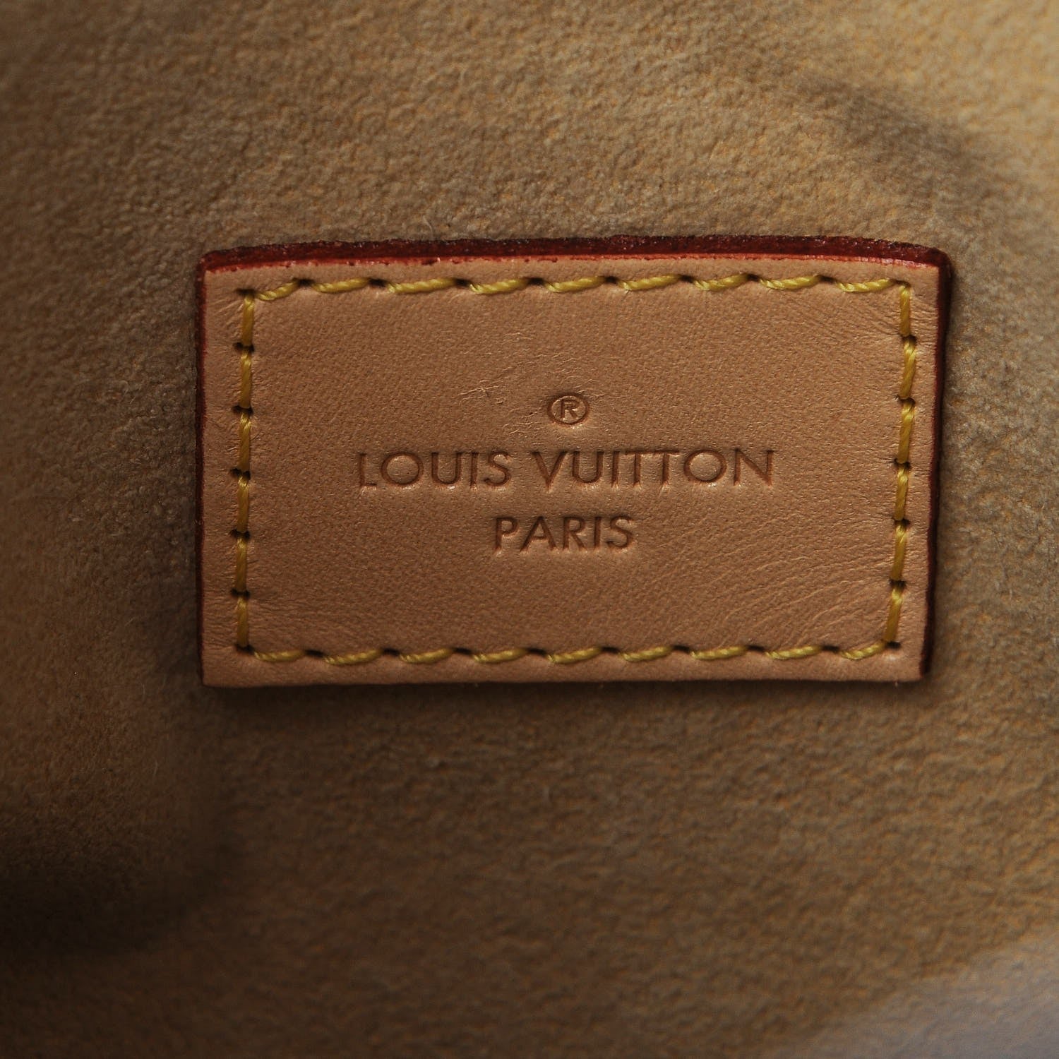 Louis Vuitton Monogram Artsy MM 6 of 16