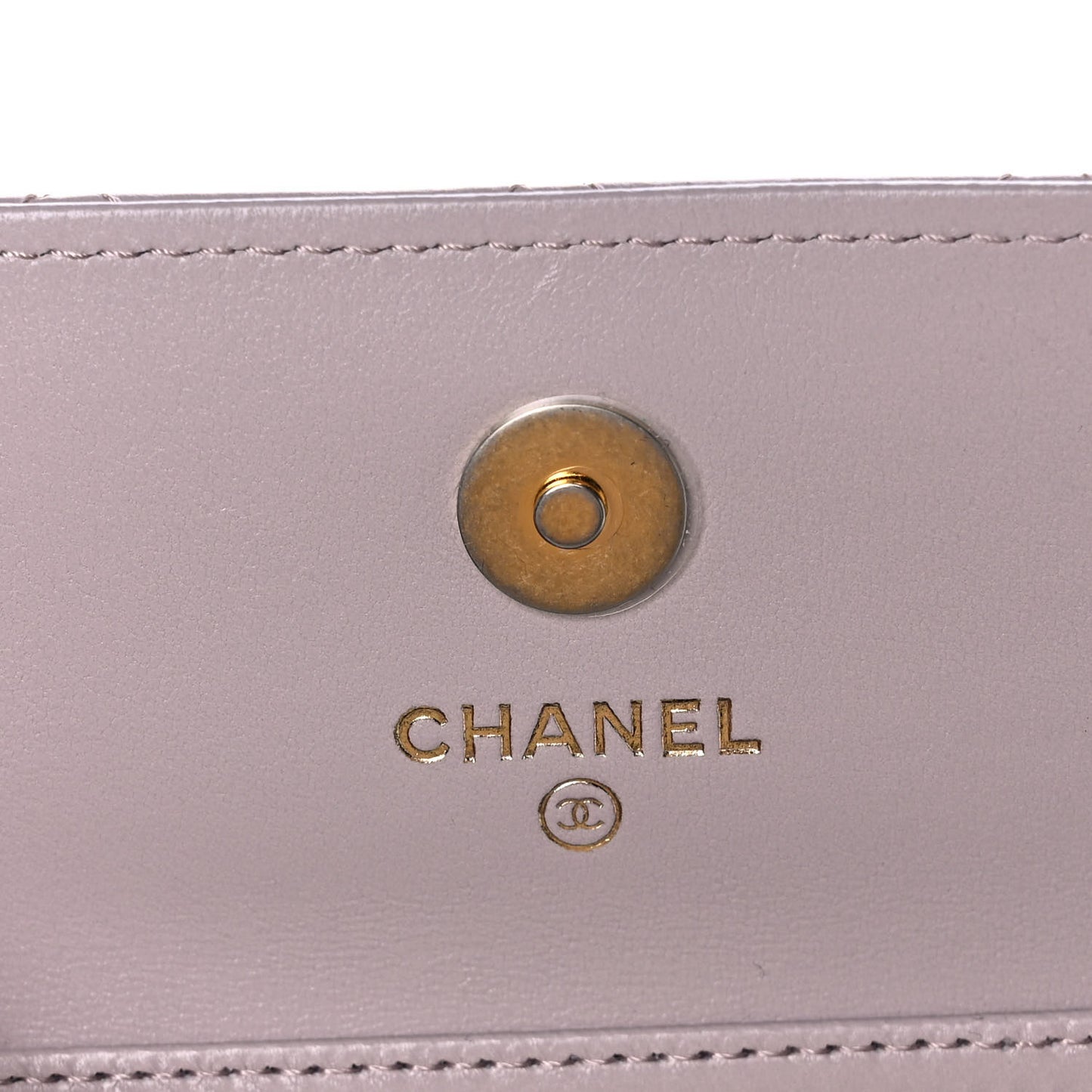 Lambskin Quilted Pearl Crush Clutch With Chain Light Purple