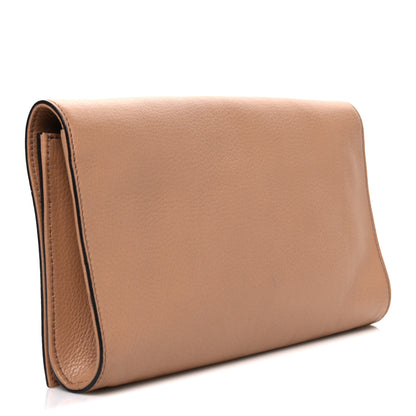 Gucci Pebbled Calfskin Medium Soho Clutch Camelia 3 of 8