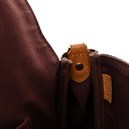 Louis Vuitton Monogram Favorite MM 12 of 13