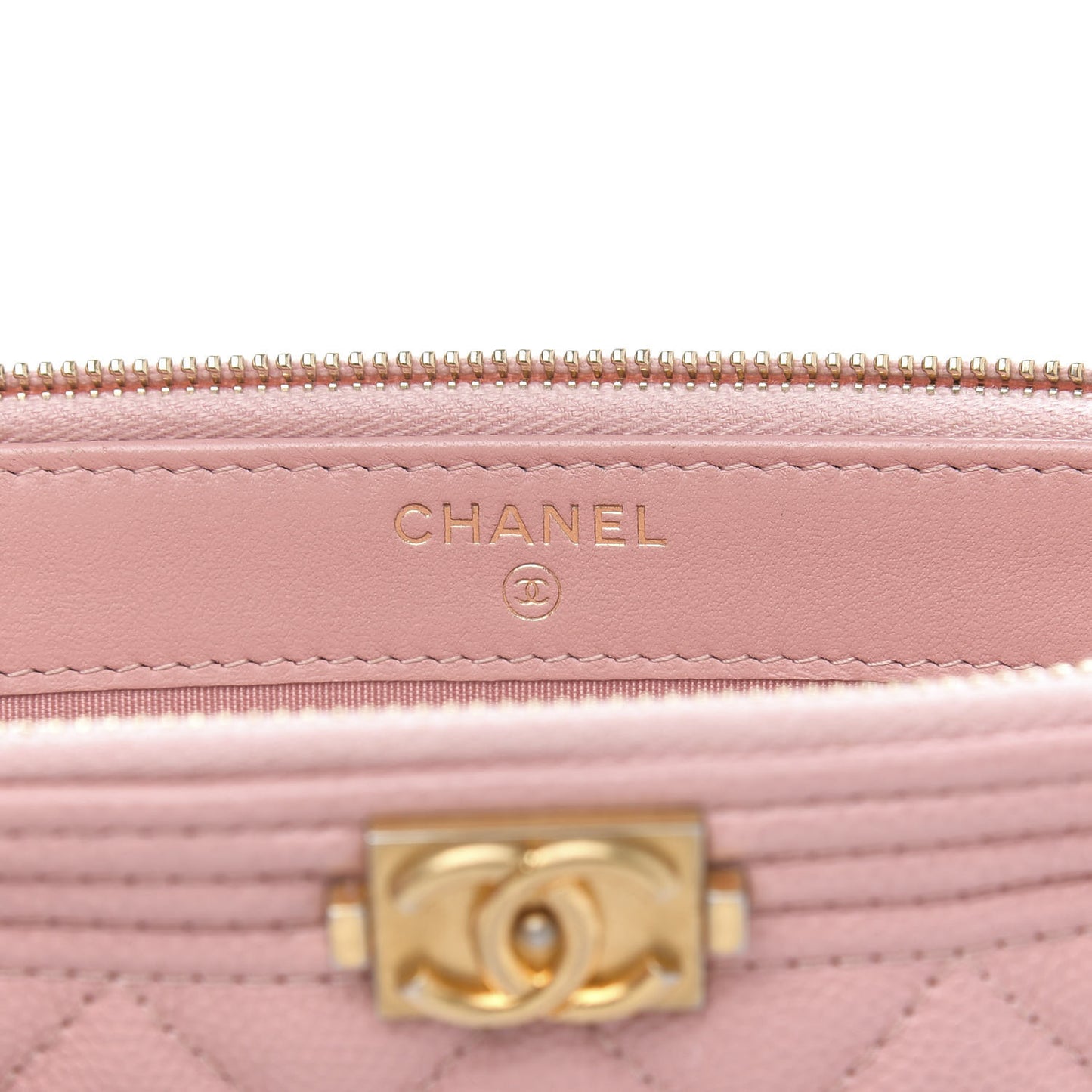 Caviar Quilted Small Boy Clutch With Chain Pink