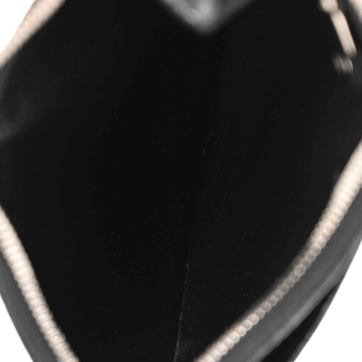 Louis Vuitton Epi Key Pouch Black 5 of 10