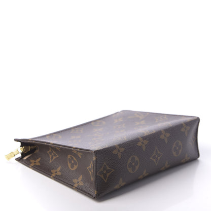 Louis Vuitton Monogram Toiletry Pouch 19 4 of 8