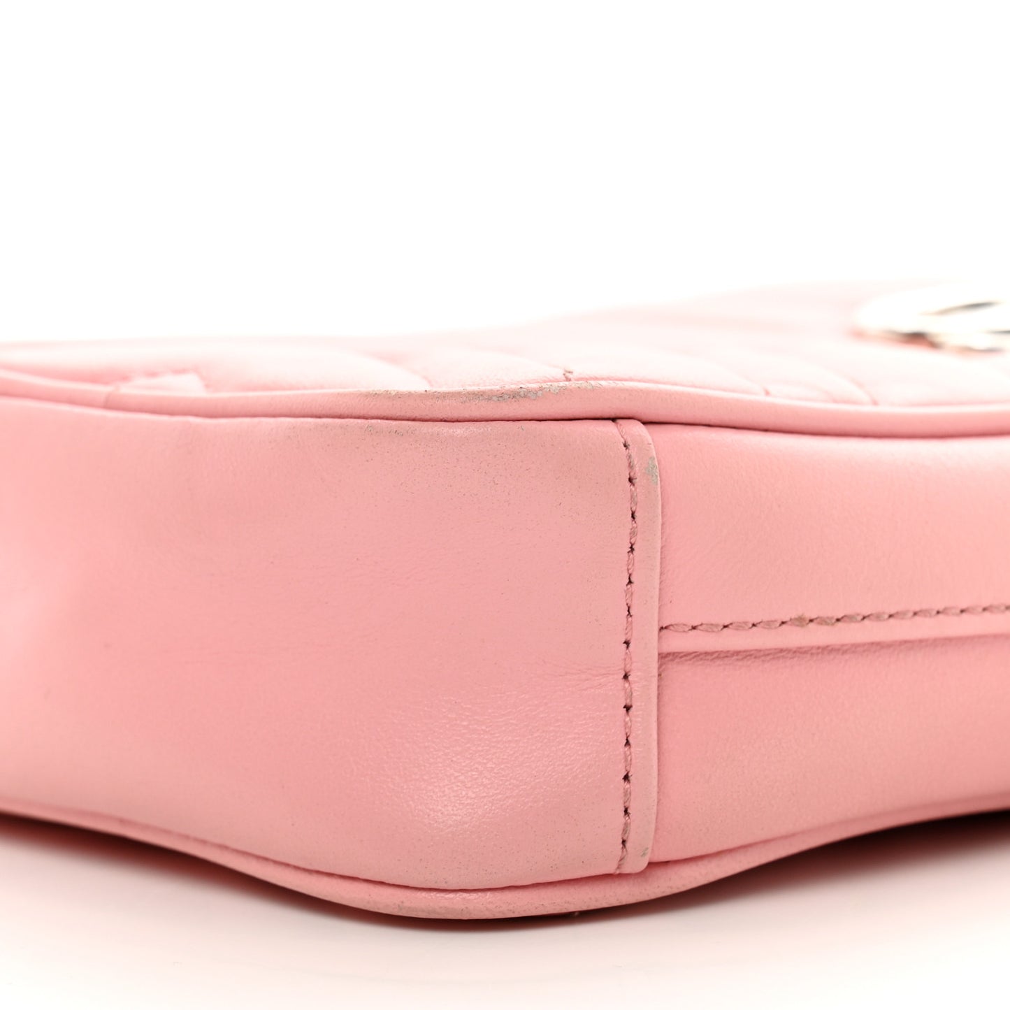 Calfskin Matelasse Mini GG Marmont Crossbody Bag Wild Rose