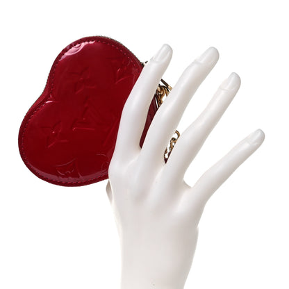 Louis Vuitton Vernis Coeur Heart Coin Purse Pomme D'Amour 2 of 11