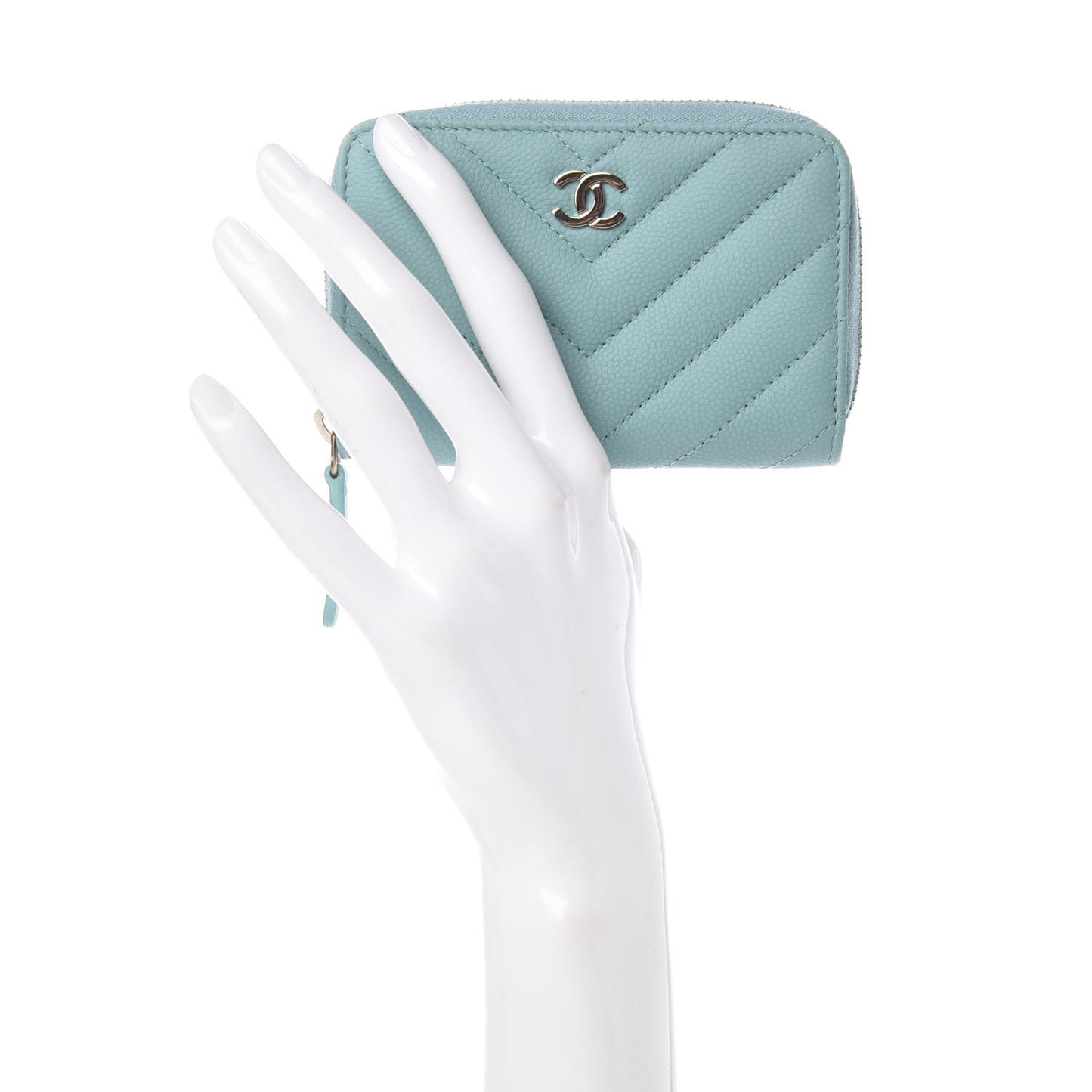 Caviar Flat Chevron Quilted Zip Coin Purse Green