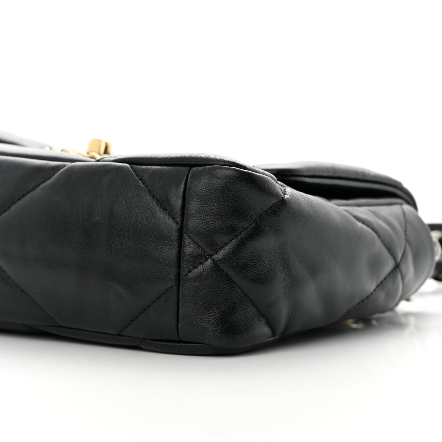 Shiny Goatskin Quilted Medium Chanel 19 Flap Black