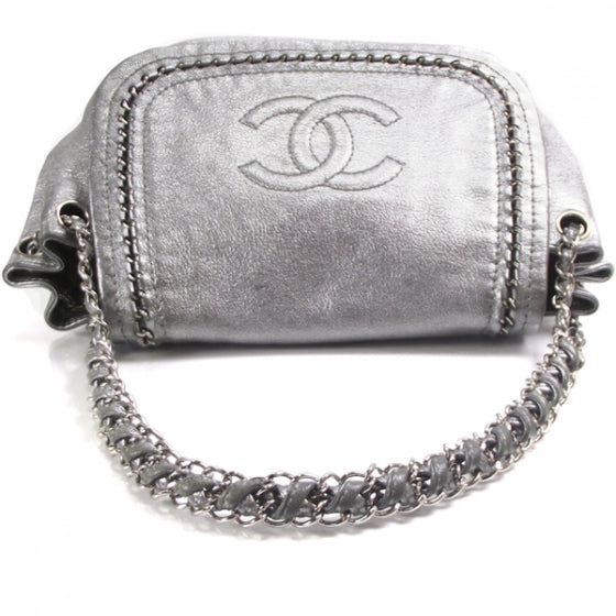 Chanel Luxe Ligne Flap Bag Silver 6 of 13