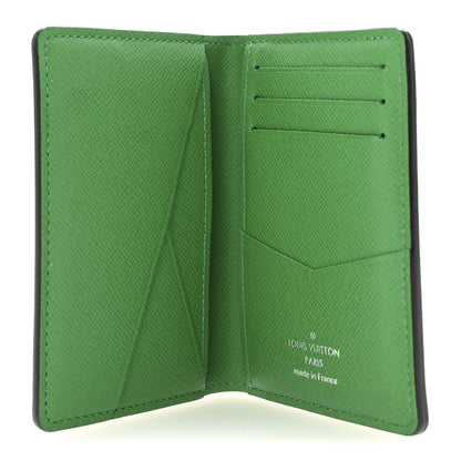 Louis Vuitton Taigarama Pocket Organizer NM Cactus Green 5 of 7