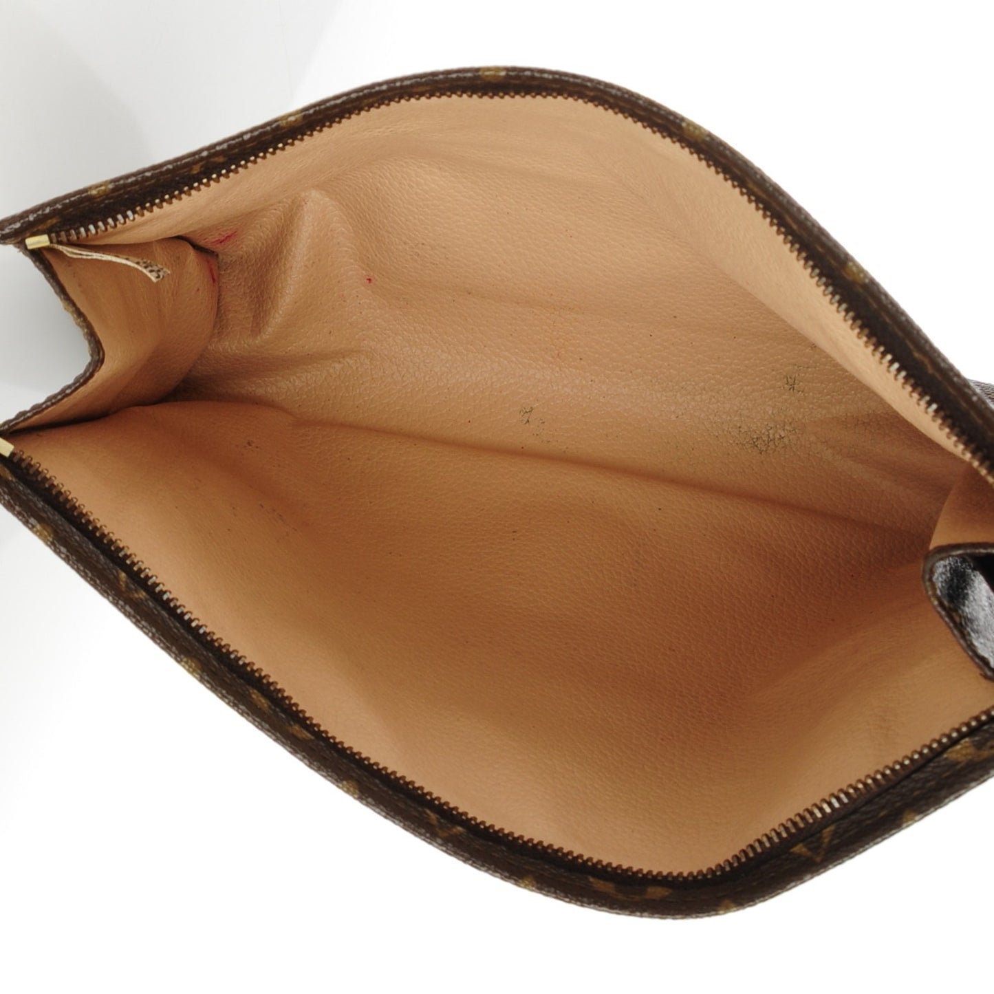 Monogram Poche Toilette 26