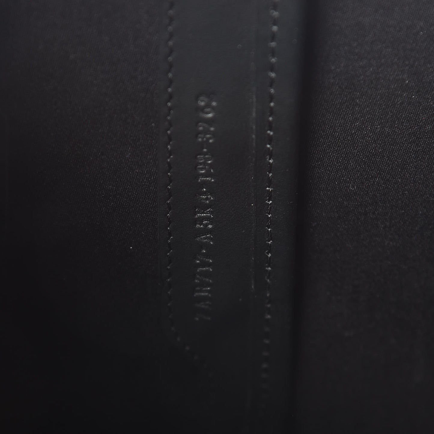 Glazed Fabric Vitello Century FF 1974 Stamp Patch Mini Peekaboo Defender Cover Mogano Panna Black