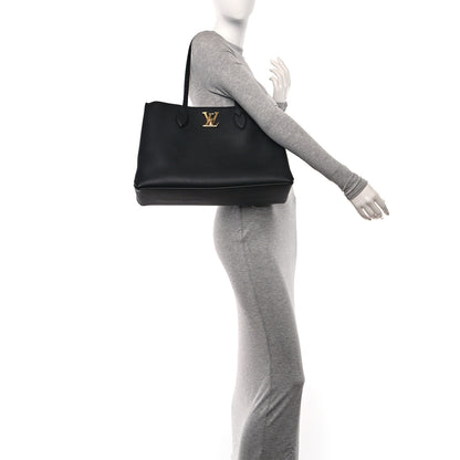 Louis Vuitton Grained Calfskin Lockme Shopper Black 2 of 14
