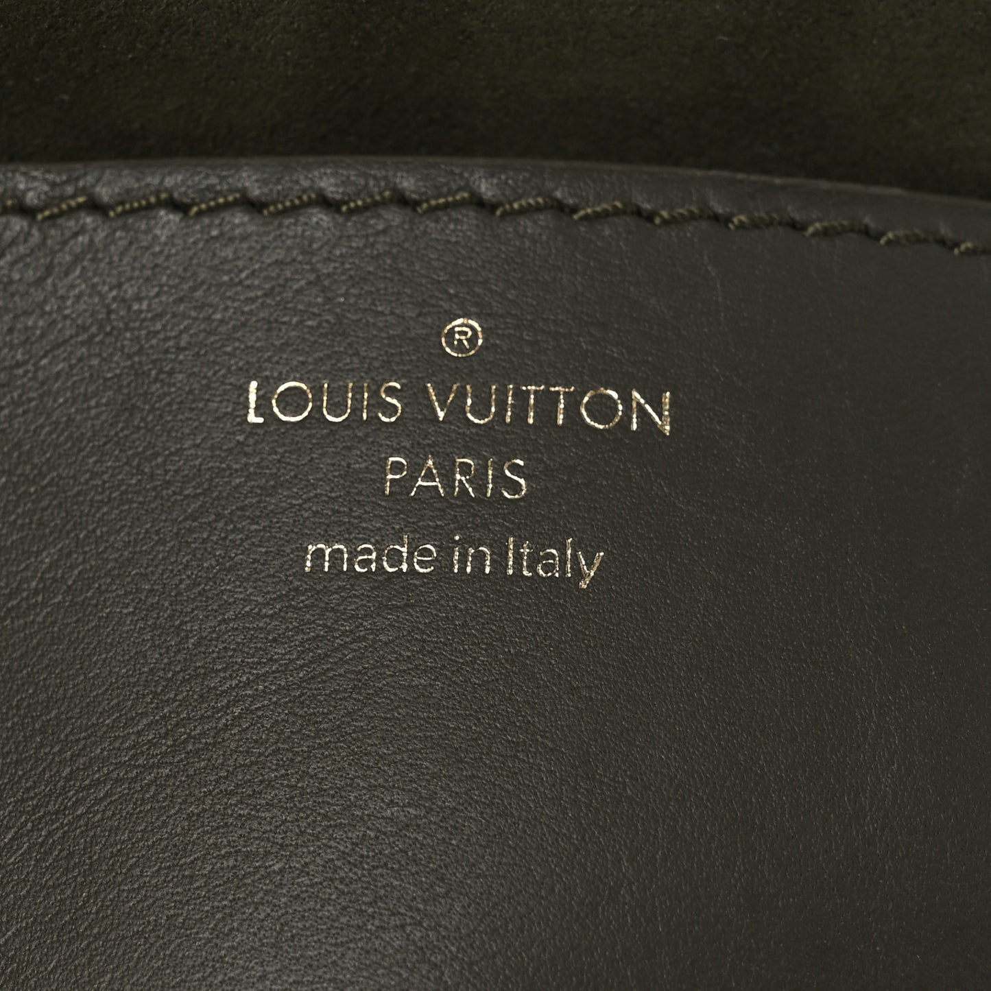 Calfskin New Wave Multi Pochette Kaki