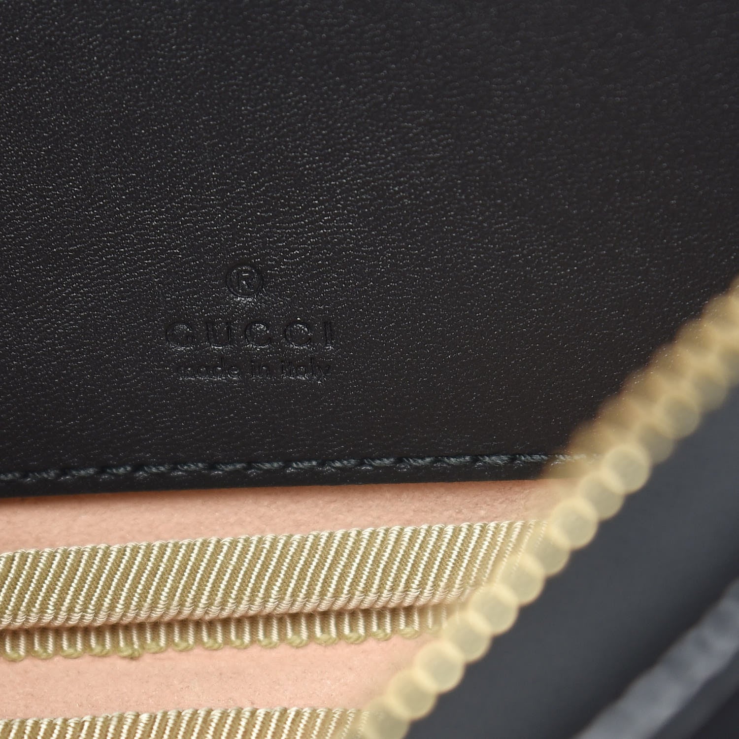 Gucci Suede Patent Ophidia Belted iPhone Case 90 36 Black 6 of 11