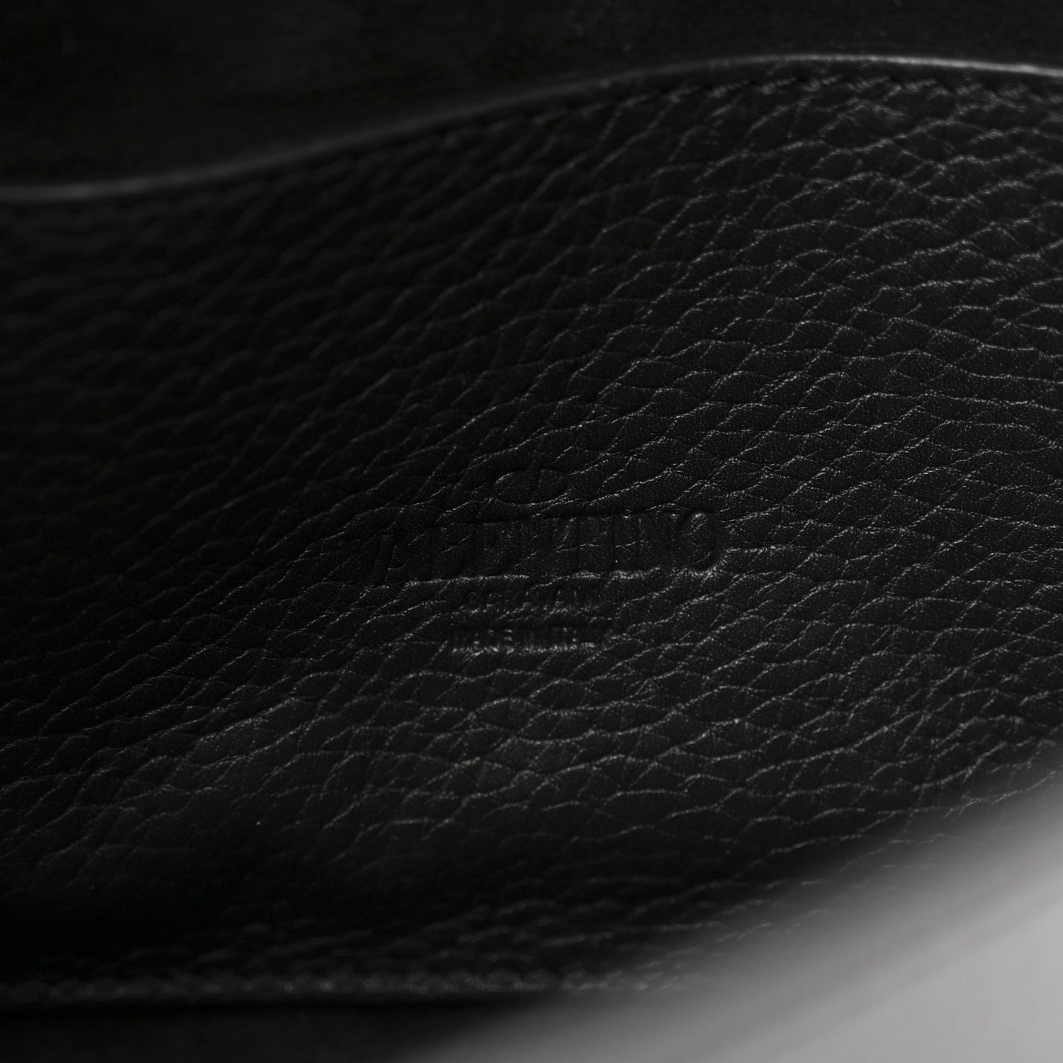 Valentino Garavani Pebbled Calfskin Medium Rockstud Flip Lock Crossbody Bag Black 6 of 10